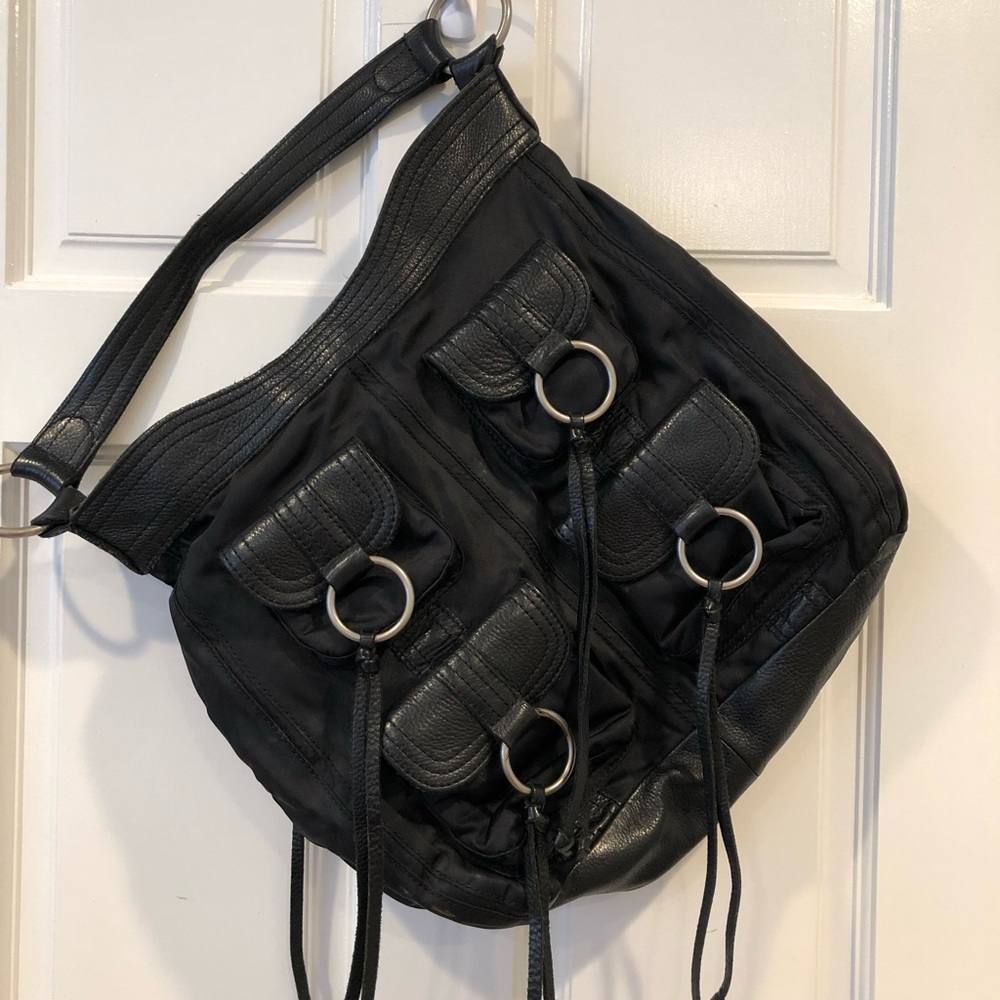 Black shoulder bag